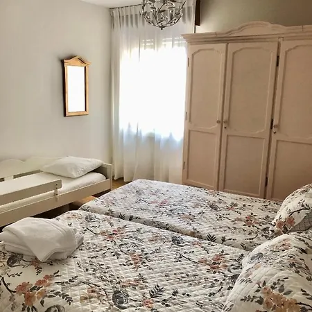 El Jardin De Aleyda, Vv Vacacional Feriehus Llanes