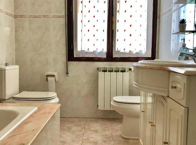 El Jardin De Aleyda, Vv Vacacional Llanes